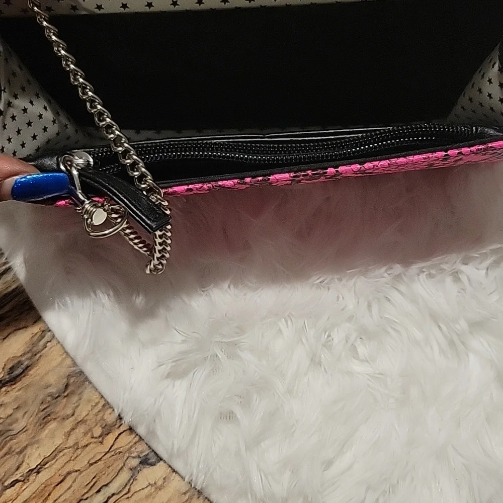 Wallet - Picture 2 of 3